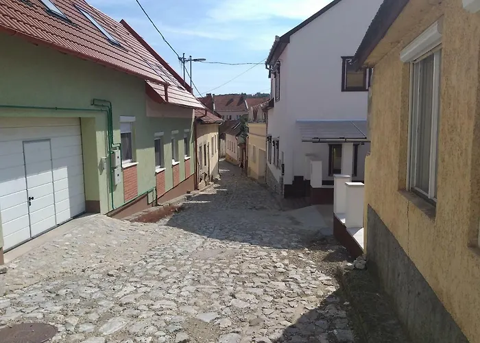 Hacienda Aparthotel Eger